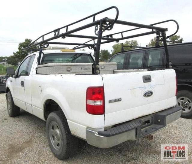 Image of Ford F-150 equipment image 2
