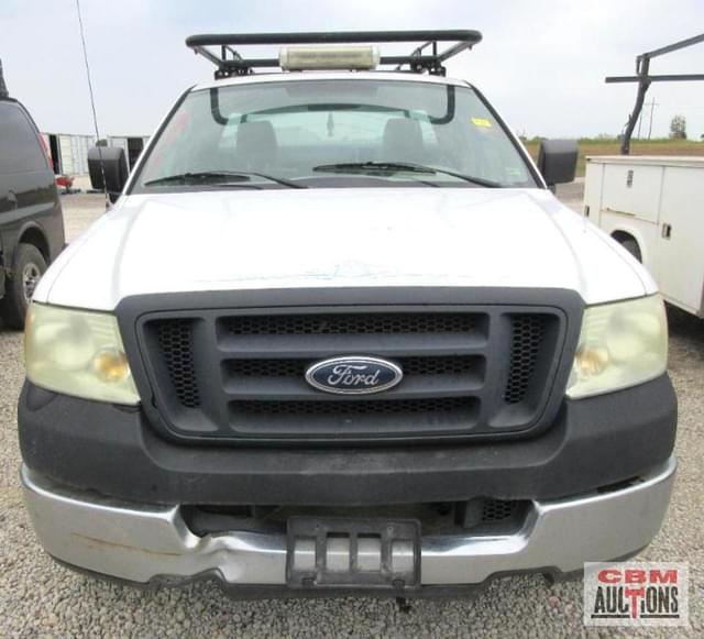 Image of Ford F-150 equipment image 4