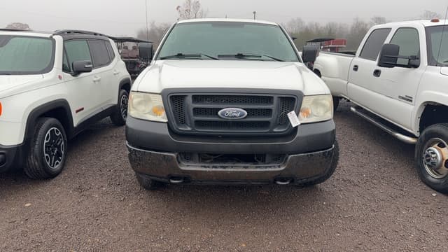 Image of Ford F-150 equipment image 1