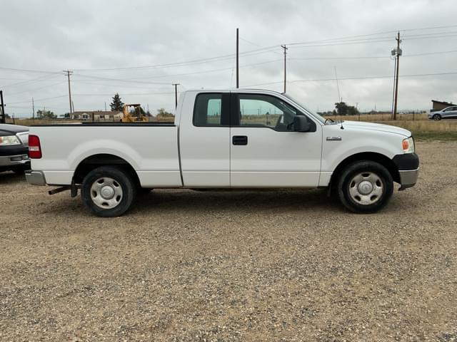 Image of Ford F-150 equipment image 3