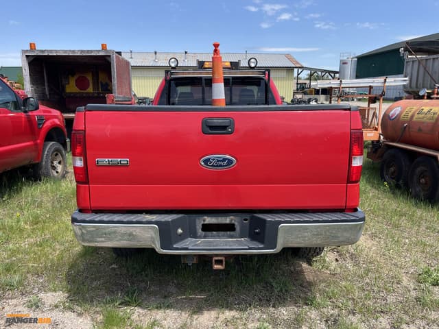 Image of Ford F-150 equipment image 3