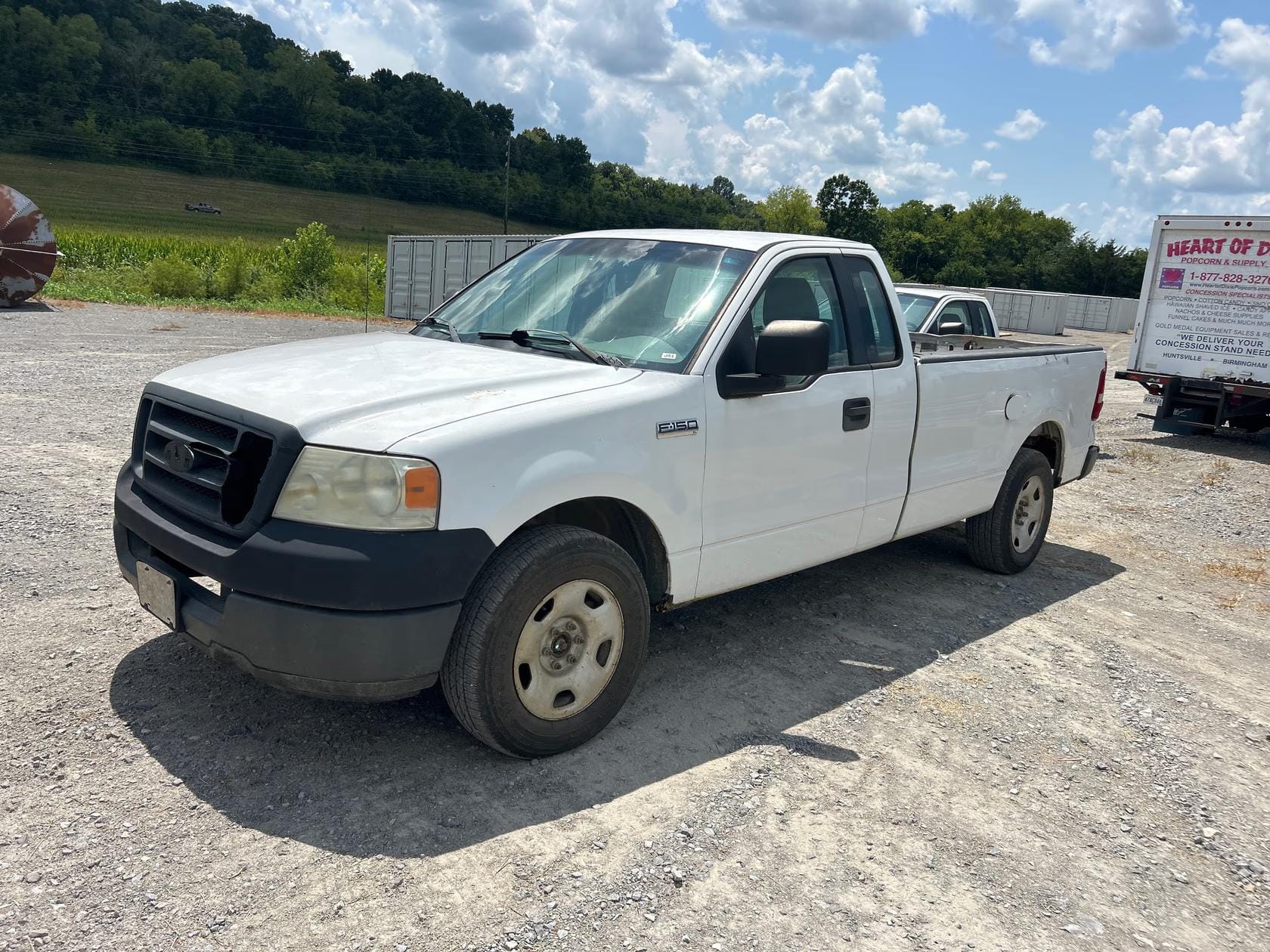 2005 Ford F-150 Equipment Image0