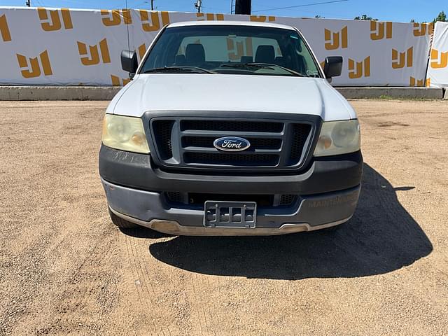 Image of Ford F-150 equipment image 1