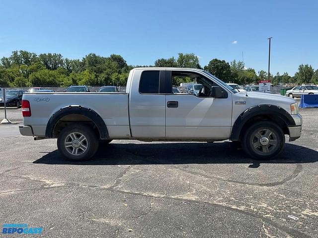 Image of Ford F-150 equipment image 3