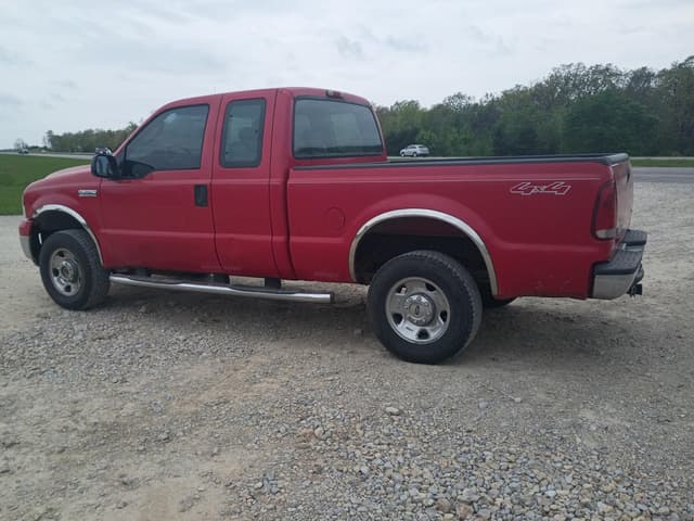 Image of Ford F-250 equipment image 3