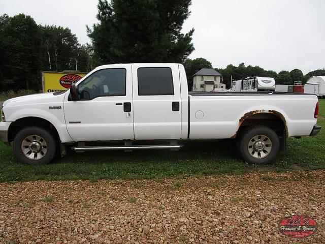 Image of Ford F-250 equipment image 1