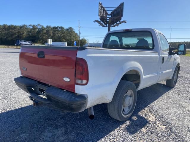 Image of Ford F-250 equipment image 4