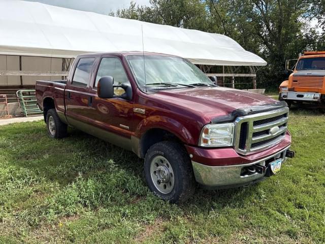 Image of Ford F-250 equipment image 1