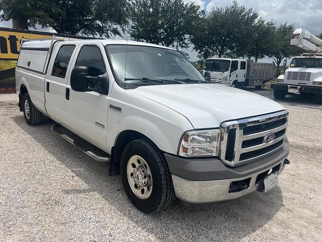 Image of Ford F-250 equipment image 3