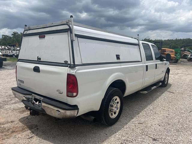 Image of Ford F-250 equipment image 2