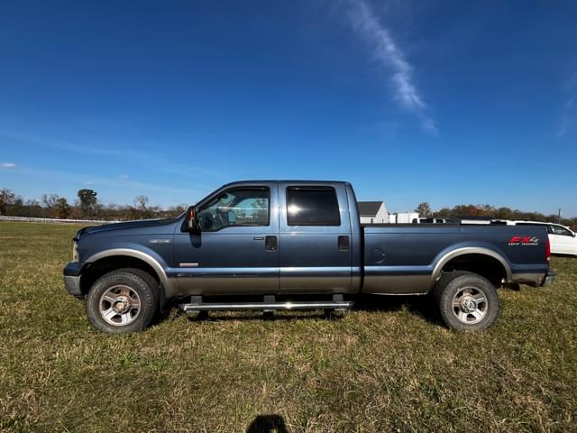 Image of Ford F-350 equipment image 4
