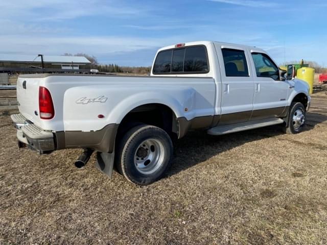 Image of Ford F-350 equipment image 3