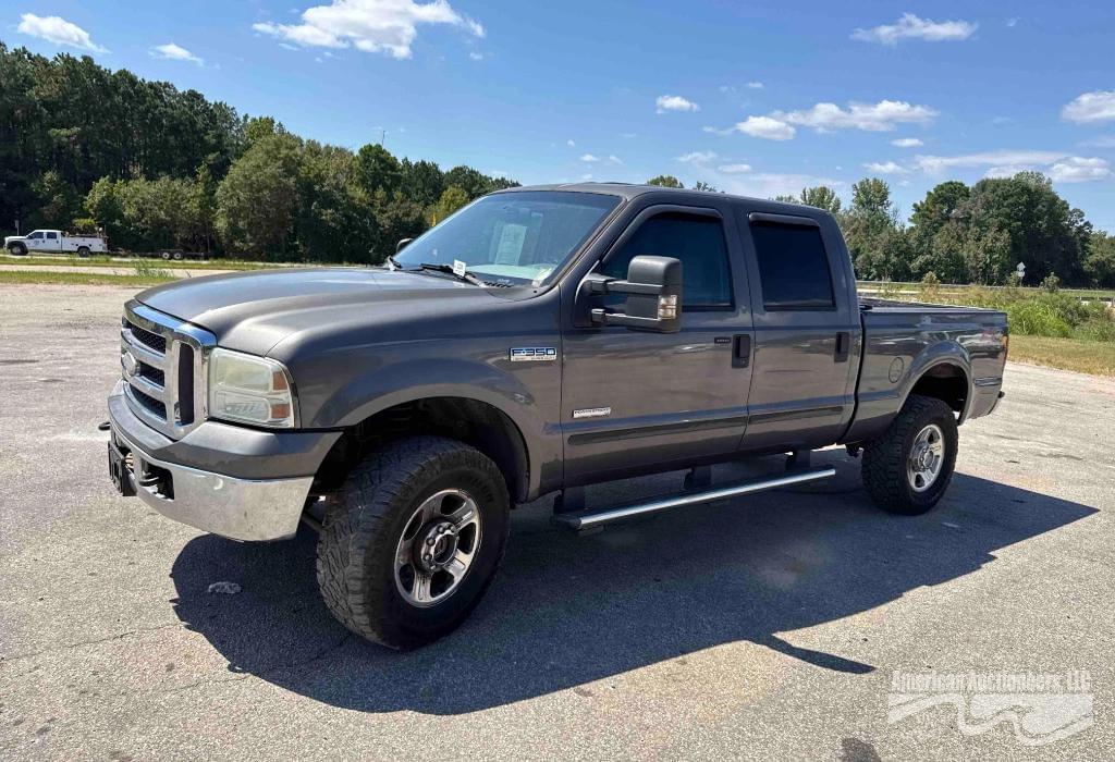 Image of Ford F-350 Primary image