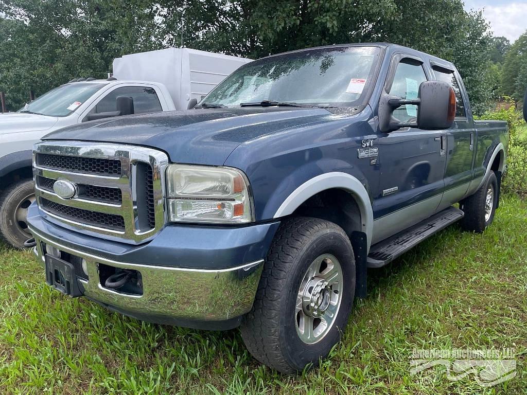 Image of Ford F-350 Primary image