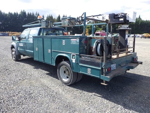 Image of Ford F-450 equipment image 2