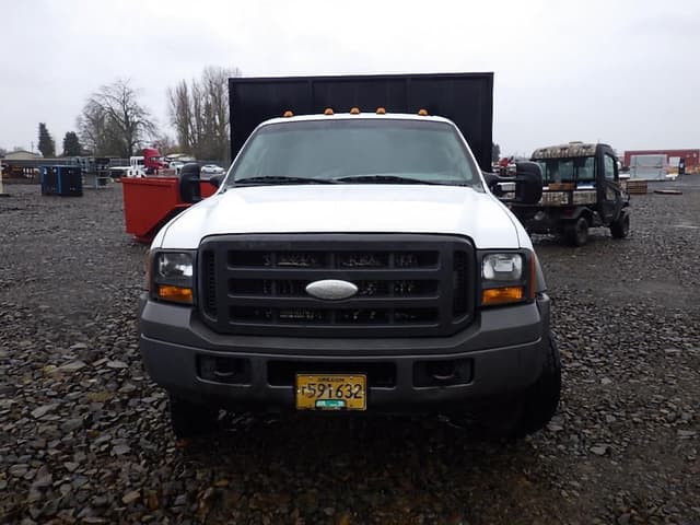 Image of Ford F-450 equipment image 1