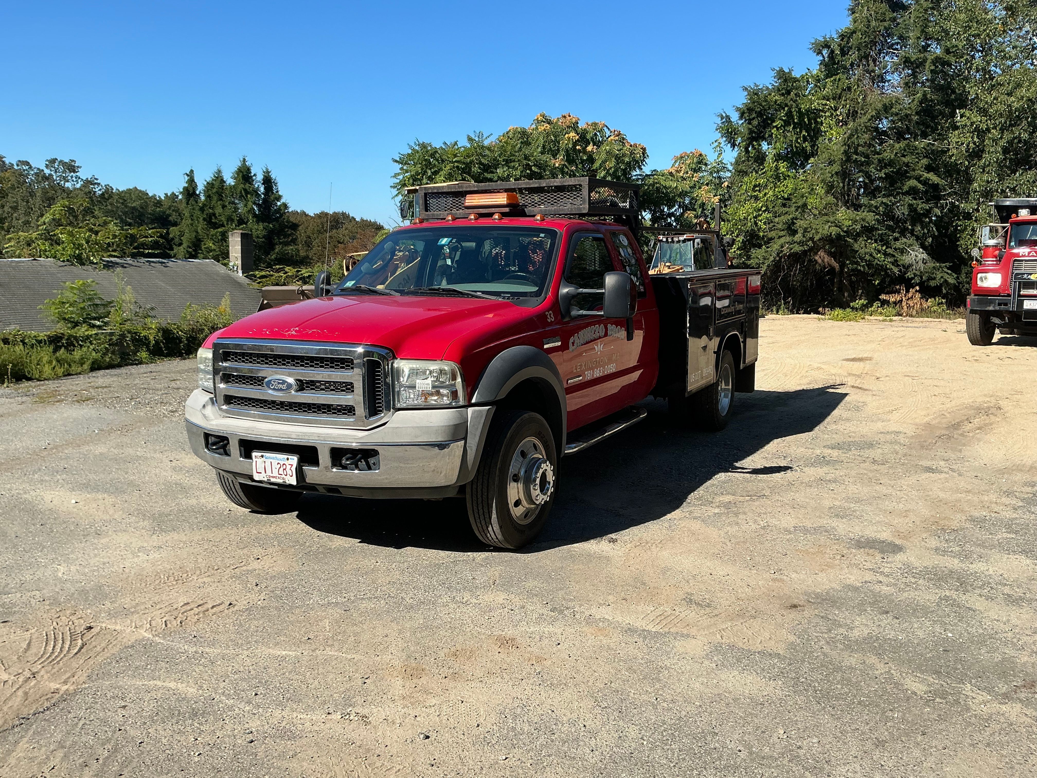 2005 Ford F-450 Equipment Image0