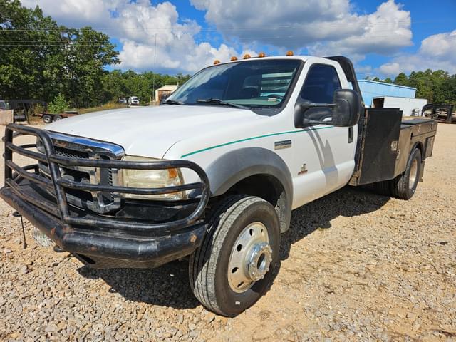 Image of Ford F-550 equipment image 1