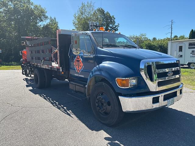 Image of Ford F-650 equipment image 2