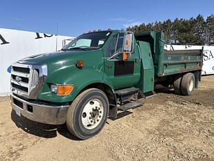 2005 Ford F-650 Equipment Image0