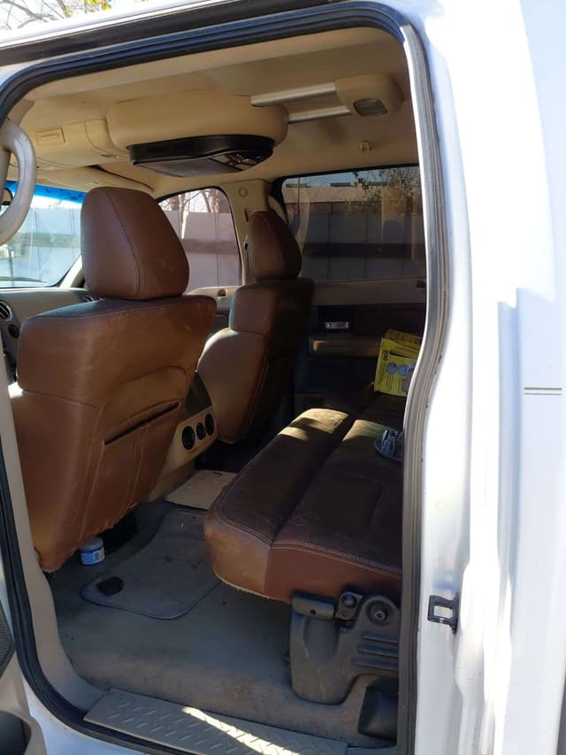 Image of Ford F-150 equipment image 3