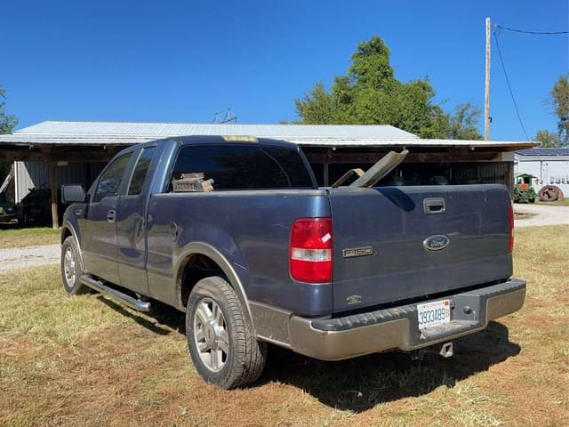 Image of Ford F-150 equipment image 2