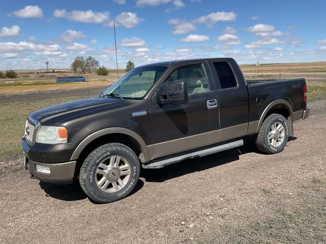 Image of Ford F-150 equipment image 3