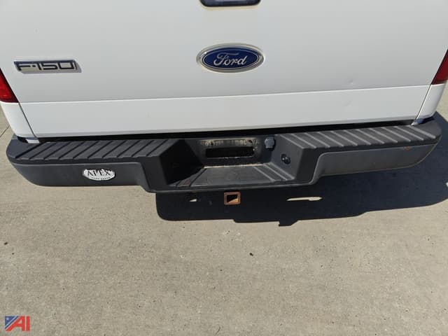 Image of Ford F-150 equipment image 3