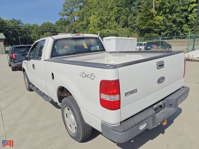 Image of Ford F-150 equipment image 1