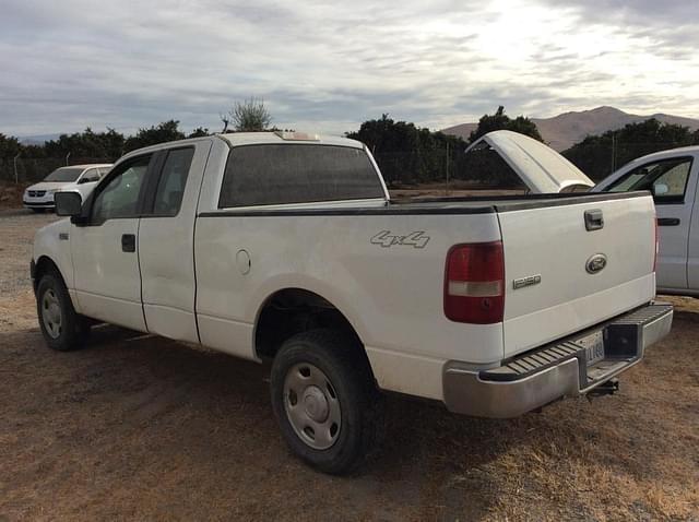 Image of Ford F-150 equipment image 3