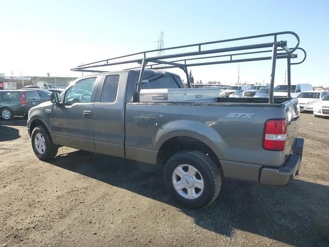 Image of Ford F-150 equipment image 3