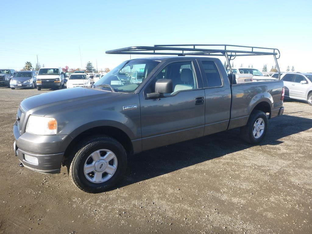 Image of Ford F-150 Primary image