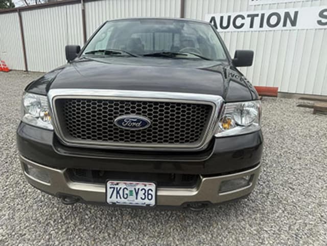 Image of Ford F-150 equipment image 1