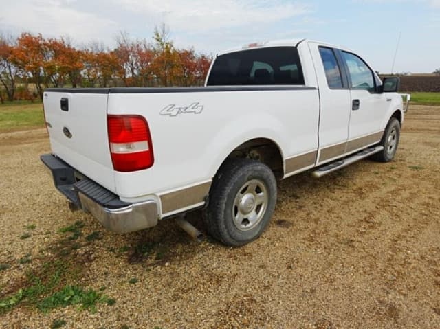 Image of Ford F-150 equipment image 2