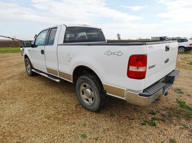 Image of Ford F-150 equipment image 3