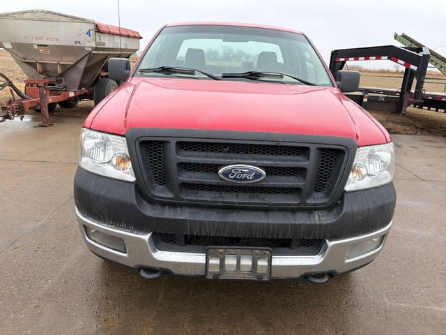 Image of Ford F-150 equipment image 1