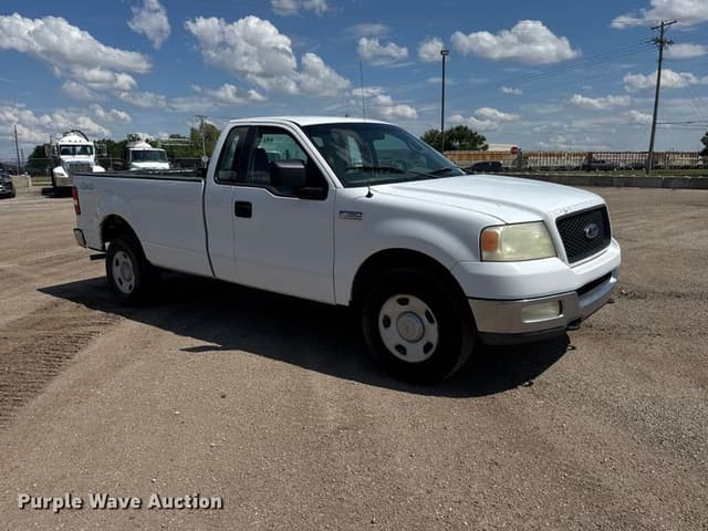 Image of Ford F-150 equipment image 2