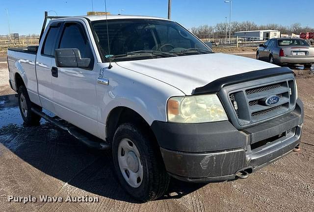 Image of Ford F-150 equipment image 2