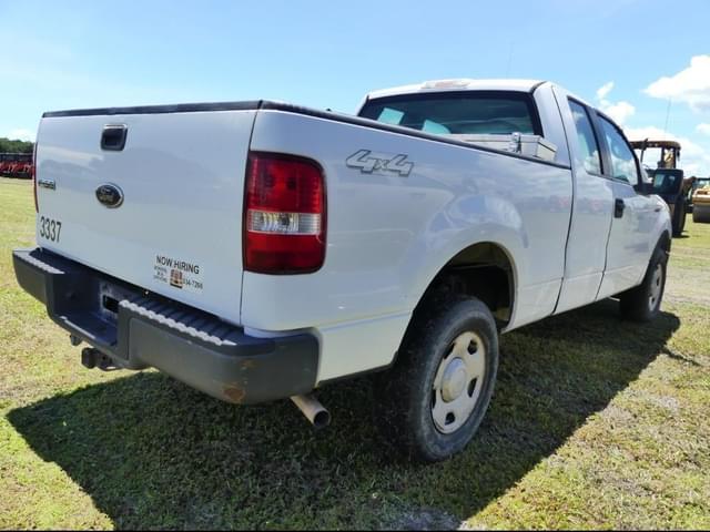 Image of Ford F-150 equipment image 2
