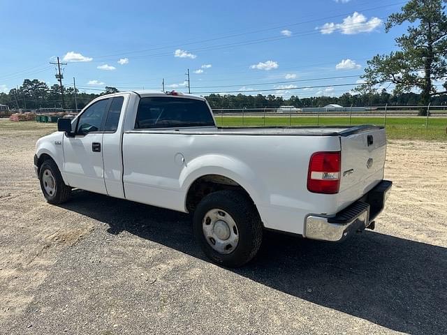Image of Ford F-150 equipment image 3