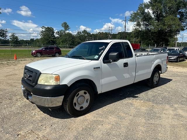 Image of Ford F-150 Primary image