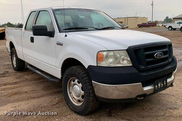 Image of Ford F-150 equipment image 2