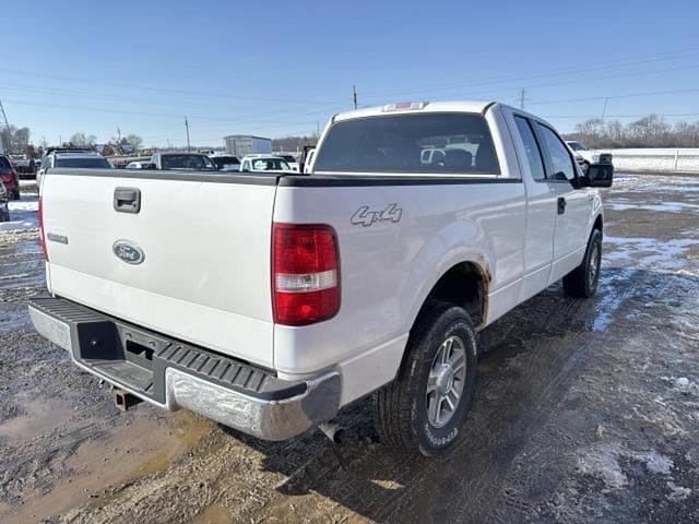 Image of Ford F-150 equipment image 2