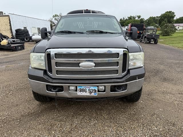 Image of Ford F-250 equipment image 4