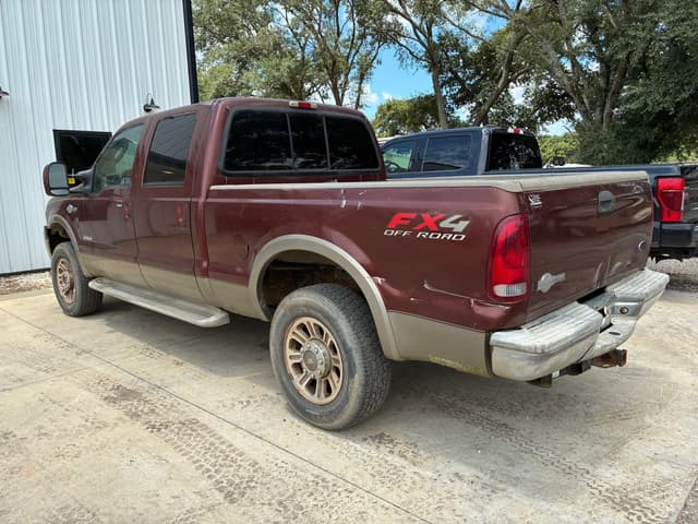 Image of Ford F-250 equipment image 4