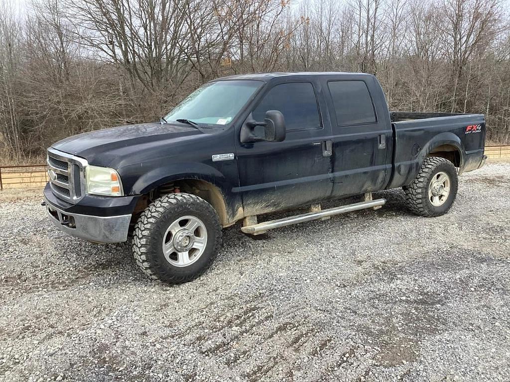 Image of Ford F-250 Primary image