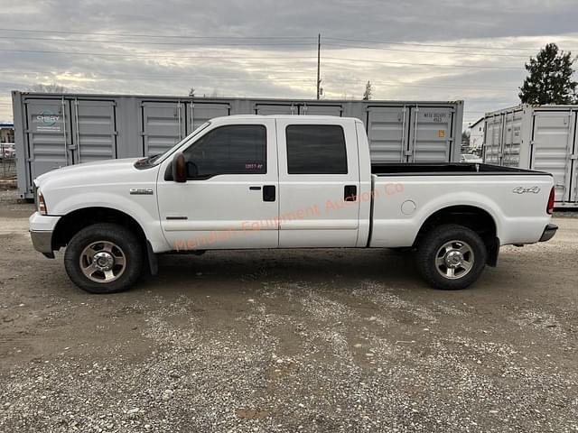 Image of Ford F-250 equipment image 2