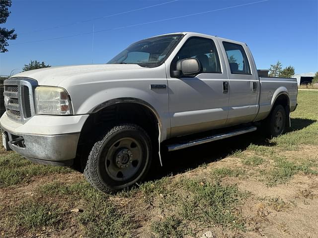 Image of Ford F-250 equipment image 1