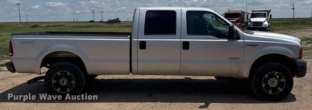 Image of Ford F-250 equipment image 3