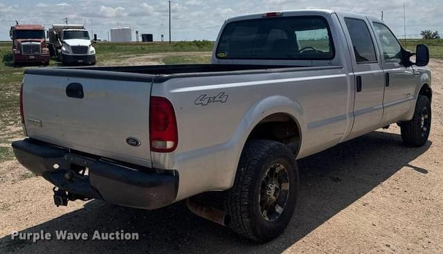 Image of Ford F-250 equipment image 4